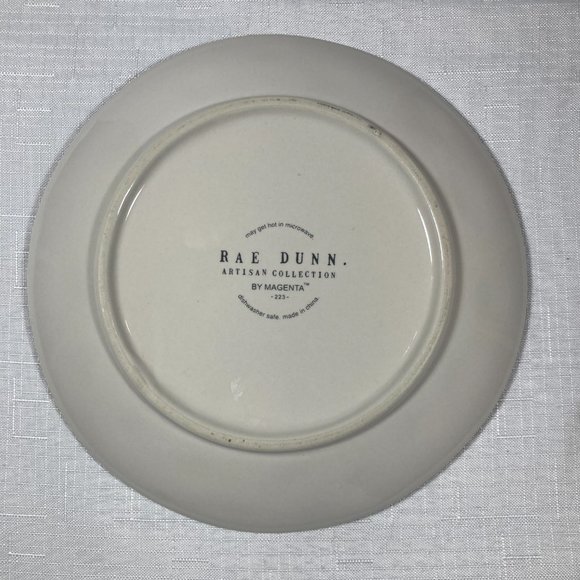 NWOT Rae Dunn Artisan Collection 8" Giving Plate, Cream and Black Dog Motif - Picture 2 of 6
